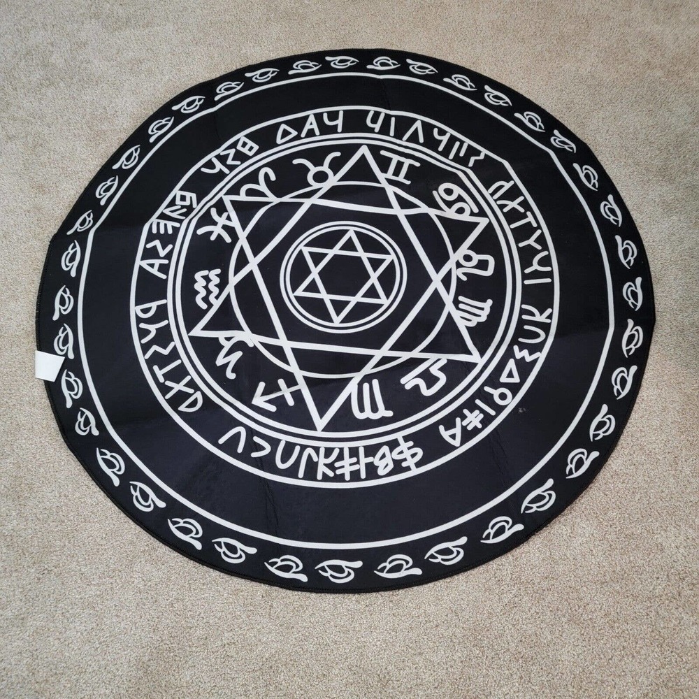 Magic Circle Design 47" Rug/Mat - Picture 2 of 8